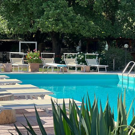 Le Case Di Lisetta Holiday Homes Corciano Exterior photo